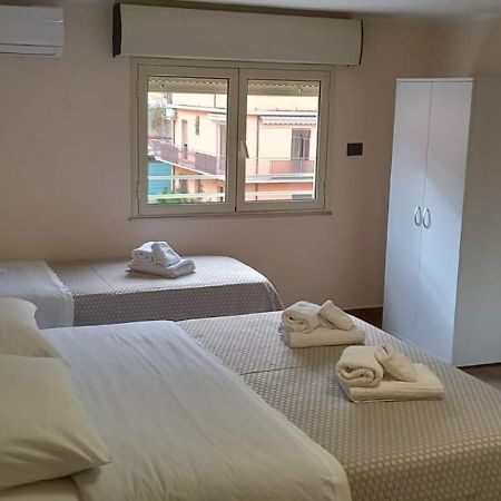 B&B Omnia Scilla Εξωτερικό φωτογραφία