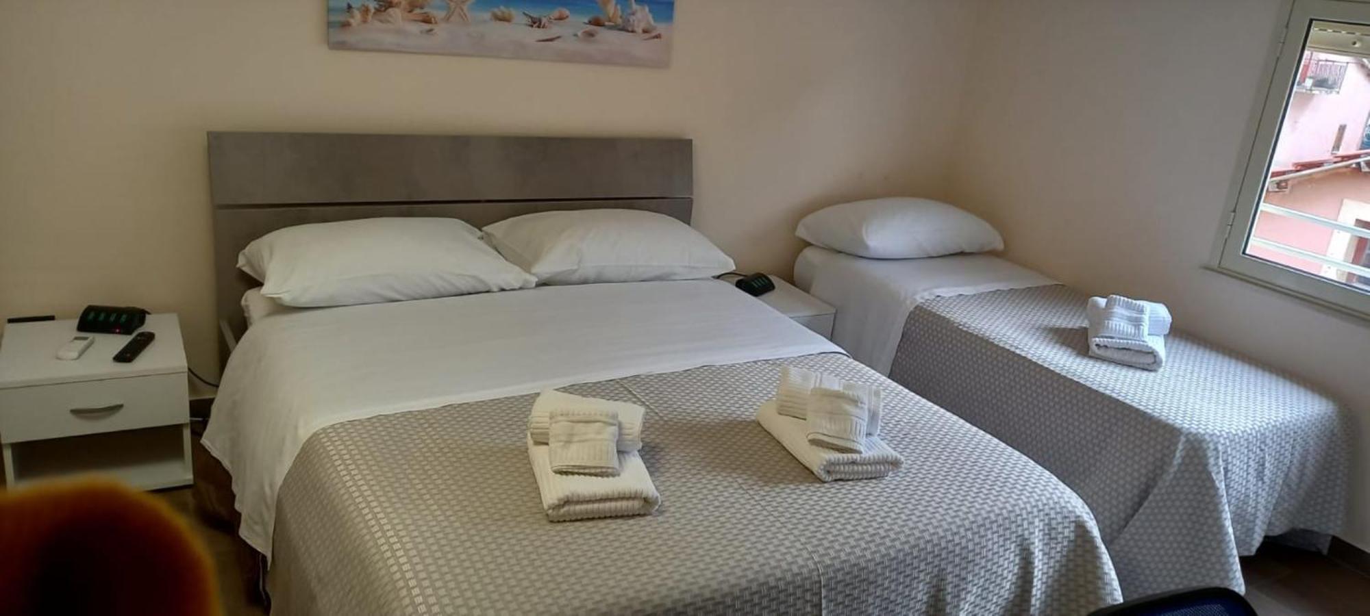 B&B Omnia Scilla Εξωτερικό φωτογραφία